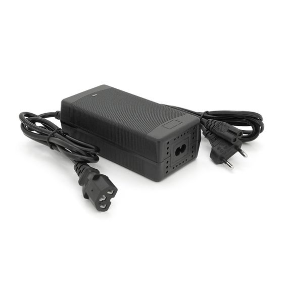 Зарядний пристрій акумуляторів LiFePO4 12V (14.6V), 4S,10A, штекер C13, з індикацією, 133х67х45mm, 0.3kg