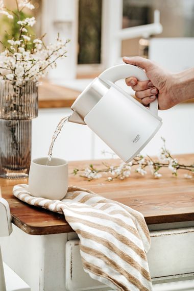 Електрочайник з нержавіючої сталі Adler AD 1372 білий 0,6 л, 800 Вт | Зображення 7