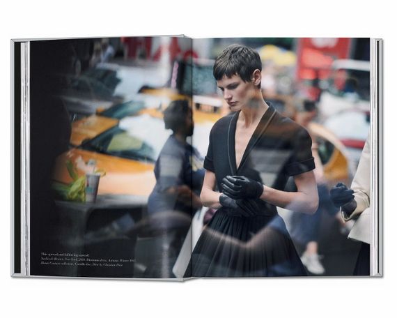 Книга про колекції Діор Peter Lindbergh. Dior. 40th Ed. історія моди з ілюстраціями | Зображення 8