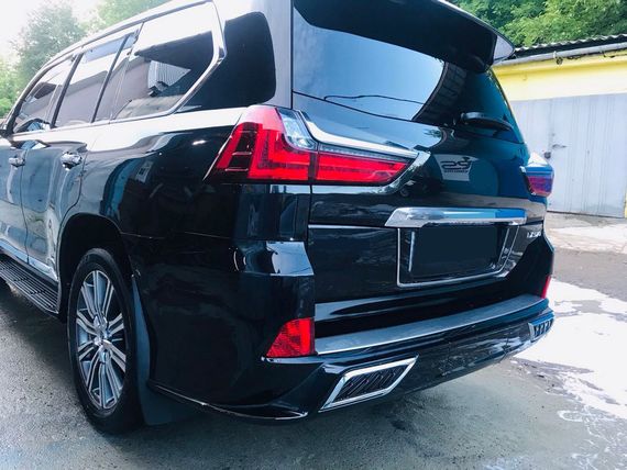 Накладка на задний бампер с хромом (2016-2024) для Lexus LX570 / 450d | Зображення 2