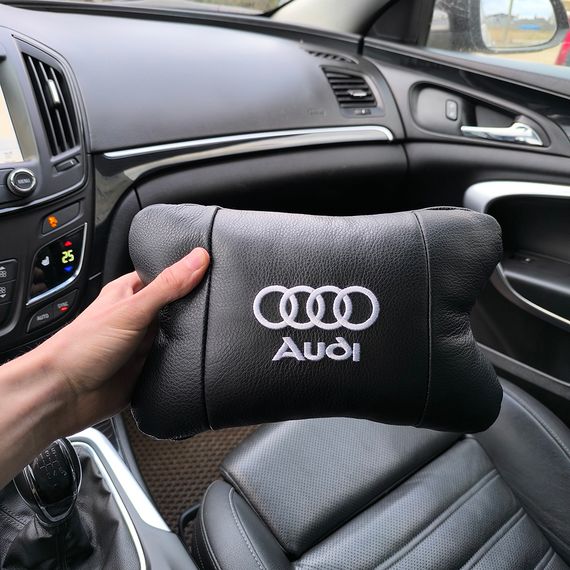Автомобильная подушка для подголовника Audi – черная натуральная кожа | Зображення 2