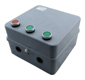 Контактор КММор253253 оболонка метал реверс 32А РТ-23-32А 230В/АС3 IP54 Ny95504453
