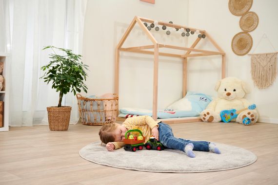 Трактор ABC Фредді із фруктами 30 см | Зображення 7