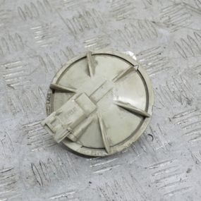 Кришка фари правої Mitsubishi Grandis 2003-2011 Заглушка фари права Мітсубісі Грандіс 9922383002