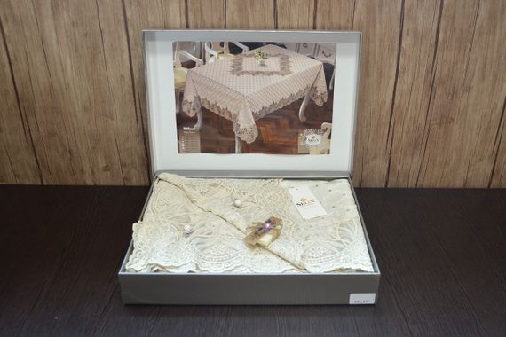 Скатерть жаккардовая Selin Dilan 160х220 см, кремовая | Зображення 1