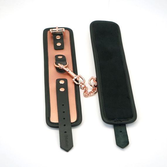Наручники Liebe Seele Rose Gold Memory Wrist Cuff Розово-золотые One Size | Зображення 8