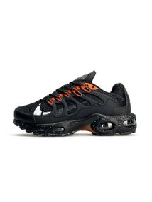 Кросівки Air Max Terrascape WMNS Plus Black White Orange