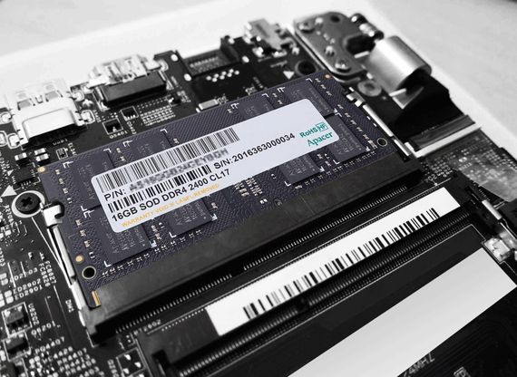 Пам'ять до ноутбука Apacer DDR4 3200 8GB (ES.08G21.GSH) | Зображення 2