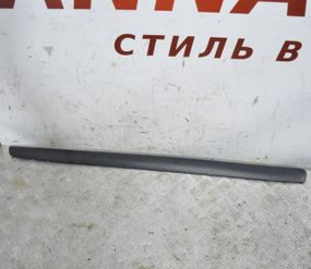 Накладка дверей передня ліва Peugeot 207 2006-2013 Молдинг передніх лівих дверей Пежо 207 9680148277