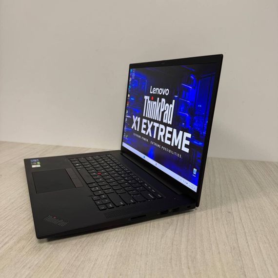 Ігровий ноутбук Б-клас Lenovo ThinkPad X1 Extreme Gen 4 / 15.6" (1920x1080) IPS / Intel Core i7-11850H (8 (16) ядра по 2.5 - 4.8 GHz) / 16 GB DDR4 / 512 GB SSD / nVidia GeForce RTX 3070, 8 GB GDDR6, 256-bit / WebCam б/в | Зображення 3