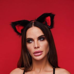 Меховые ушки кошки с бантиком, Черные с красным OKOVA, Черный Sex Aura