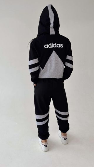 Спортивний костюм унісекс adidas колір сірий | Зображення 2