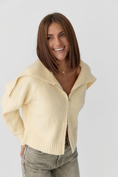 В'язаний укорочений жіночий кардиган на блискавці - кремовий цвет, ONE SIZE (є розміри)