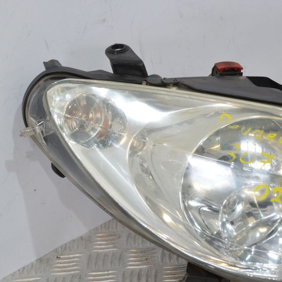 Фара права Peugeot 307 2001-2008 Фара передня права Пежо 307 20A165B | Зображення 1