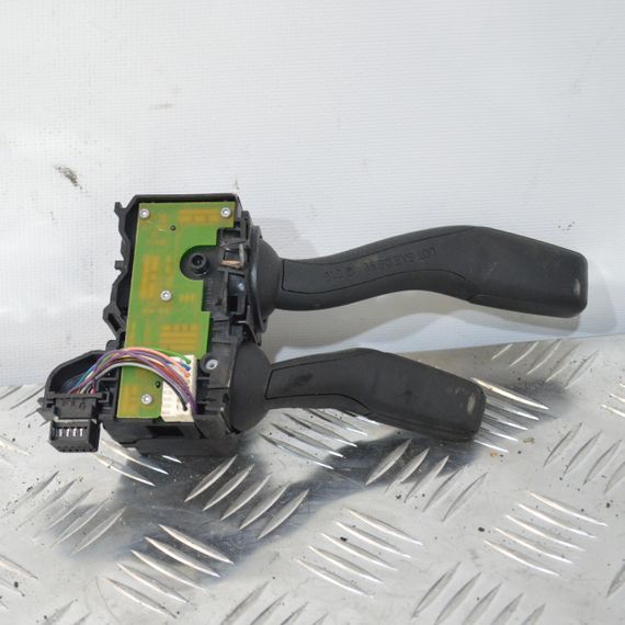 Підрульовий перемикач лівий Volkswagen Golf V Jetta III 2003-2010 Перемикач поворотів круїз контролю Фольксваген 8P0953513B | Зображення 2