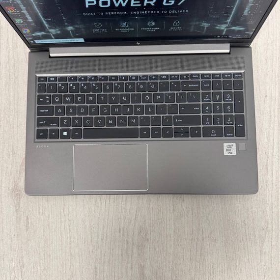 Мобільна робоча станція HP ZBook Power G7 / 15.6" (1920x1080) IPS / Intel Core i7-10850H (6 (12) ядер по 2.7 - 5.1 GHz) / 16 GB DDR4 / 256 GB SSD / nVidia Quadro T1000 Max-Q, 4 GB GDDR6, 128-bit / WebCam б/в | Зображення 2