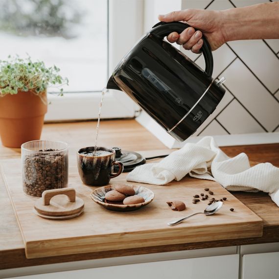 Електрочайник Adler AD 1385 чорний 1,7 л, 2200 Вт | Зображення 6