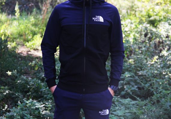Спортивна кофта The North Face чорно-синя | Зображення 1