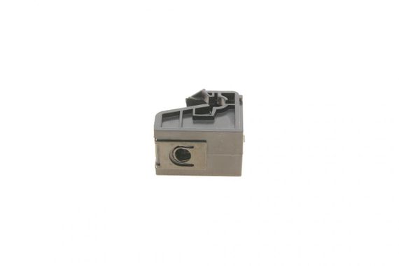Кліпса кріплення фари VW Polo 09- 89410821902