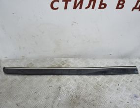 Молдинг лівих передніх дверей Mercedes-Benz W169 W245 2005-2011 Накладка лівих дверей Мерседес в169 в245 A1696983562