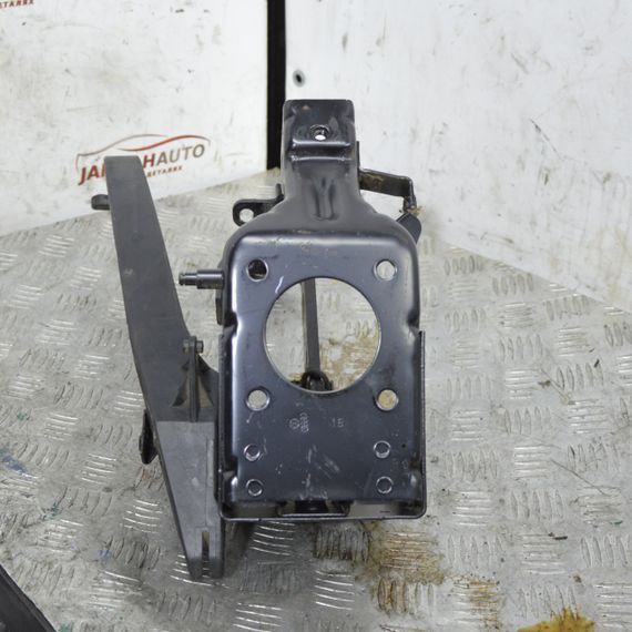 Педаль зчеплення 2.4 D Volkswagen Transporter T4 1990-1996 Блок педалів Фольксваген Транспортер т4 701721315B | Зображення 2