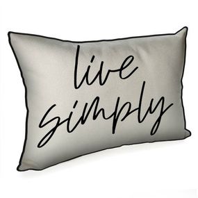 Подушка інтер'єрна з мішковини Live simply 45x32 см