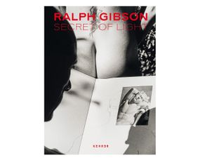 Подарочная книга для фотографа Ральф Гибсон Ralph Gibson "Secret of Light" фотоискусство книги с иллюстрациями