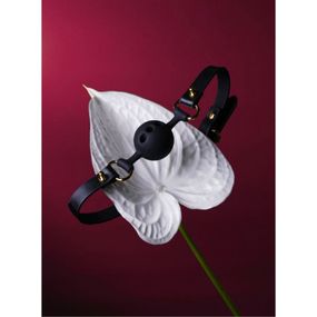 Кляп із силікону та італійської шкіри Breathable Small Ball Gag UPKO