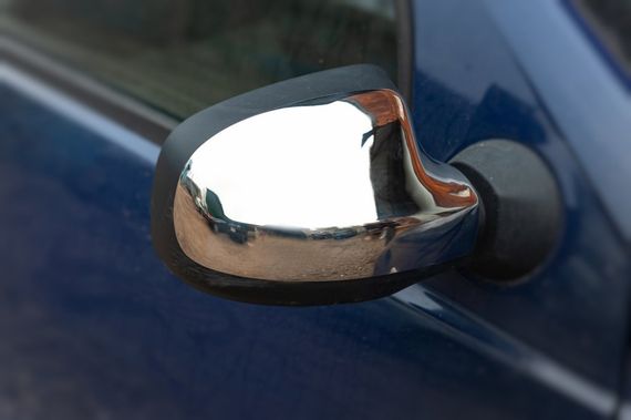 Накладки на зеркала верхняя часть (2 шт, нерж) для Renault Sandero 2007-2013 гг | Зображення 5