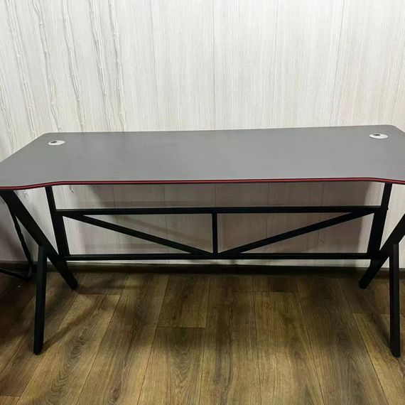 Ігровий комп’ютерний стіл 120×60×74,5 см чорний для ПК і ноутбука | Зображення 1