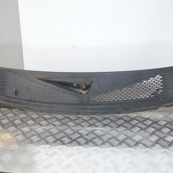 Пластик під лобове скло Ford Transit V 2000-2006 Жабо лобового вікна Форд Транзит 5 YC15V01915CG | Зображення 3