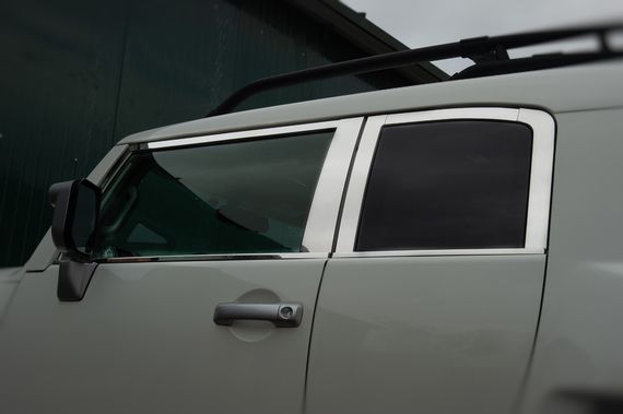 Комплект молдингів на вікна (нержавійка, 16 шт) для Toyota FJ Cruiser | Зображення 9