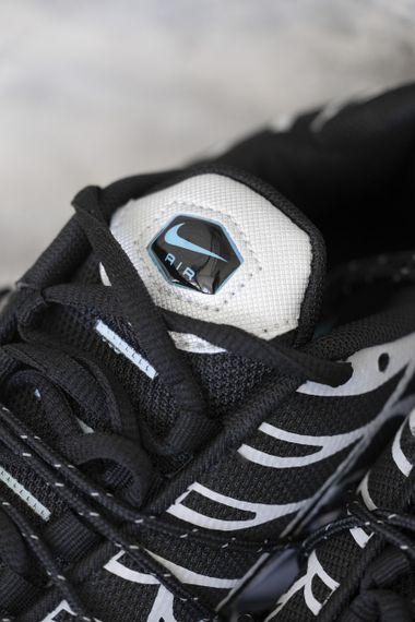 Кросівки Air Max TN Plus Lace Toggle Black Grey весна / осінь 1314 | Зображення 8