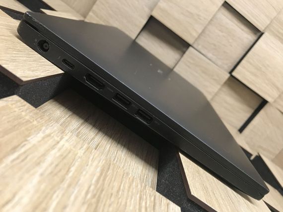 Ноутбук Б-клас Dell Latitude 7490 / 14" (1920x1080) IPS / Intel Core i5-8350U (4 (8) ядра по 1.7 - 3.6 GHz) / 8 GB DDR4 / 256 GB SSD M.2 / Intel UHD Graphics 620 / WebCam / USB 3.1 / HDMI б/в | Зображення 4