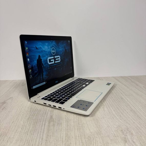 Игровой ноутбук Dell G3 3579 / 15.6" (1920x1080) IPS / Intel Core i7-8750H (6 (12) ядра по 2.2 - 4.1 GHz) / 8 GB DDR4 / 120 GB SSD + 1000 GB HDD / nVidia GeForce GTX 1050 Ti, 4 GB GDDR5, 128-bit / WebCam б/у | Зображення 3