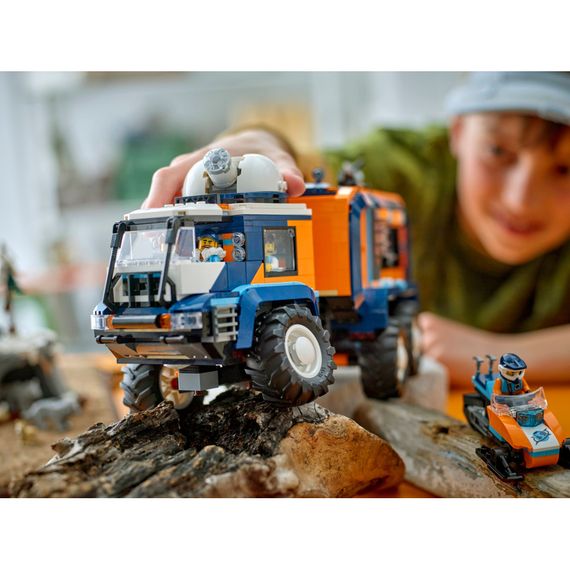 Конструктор LEGO City Арктична дослідна вантажівка з науковою лабораторією (60471) | Зображення 9
