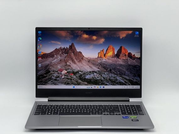 Игровой ноутбук HP Omen 16-ae0001nr / 16.1" (1920x1080) IPS / Intel Core i7-14700HX (20 (28) ядер по 1.5 - 5.5 GHz) / 32 GB DDR5 / 960 GB SSD / nVidia GeForce RTX 4070, 8 GB GDDR6, 128-bit / WebCam б/у + Подарок Беспроводная мышь HOCO GM28 | Зображення 1