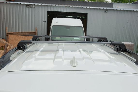 Перемички на рейлінги без ключа Flybar V1 (2 шт) до 110 см, Сірий для Mitsubishi Pajero Wagon IV 2006-2021 рр | Зображення 2