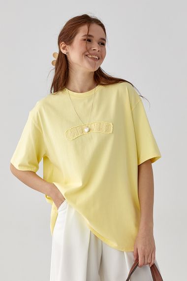 Футболка вільного крою з вишитим написом - жовтий цвет, ONE SIZE (є розміри)