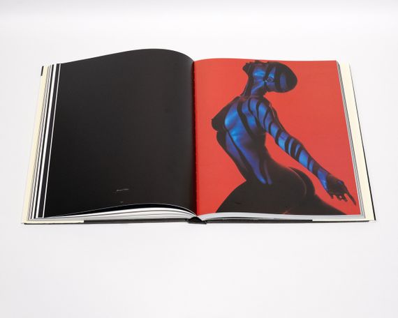 Книга - фотоальбом еротичної фотографії найкращих фотографів світу Graphis Nudes V.3 | Зображення 5