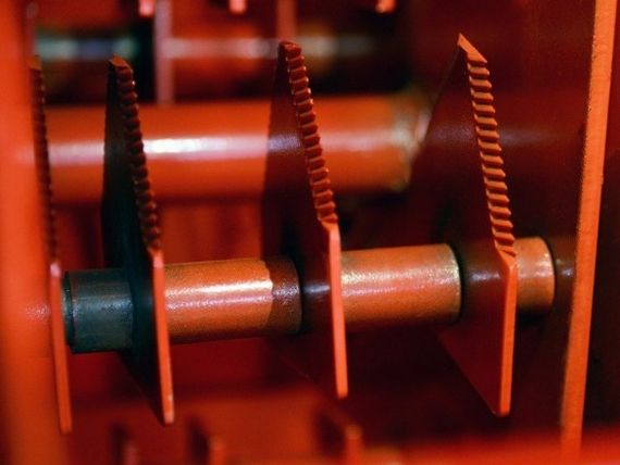 Садовий бензиновий подрібнювач гілок Hecht 6421 | Зображення 3