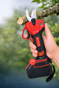 Секатор аккумуляторный садовый для обрезки веток / Аккумуляторный секатор с дисплеем 2 АКБ+кейс NEW Красный