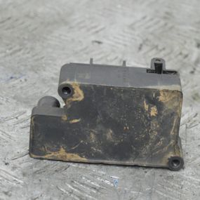 Блок клапанів пневмопідвіски Mercedes C216 W221 W222 W251 2005-2019 Клапан пневмопідвіски Мерседес A2513200058