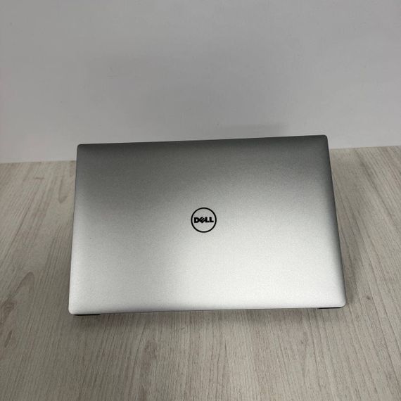 Игровой ноутбук Dell XPS 9560 / 15.6" (1920x1080) IPS / Intel Core i7-7700HQ (4 (8) ядра по 2.8 - 3.8 GHz) / 8 GB DDR4 / 256 GB SSD / nVidia GeForce GTX 1050, 4 GB GDDR5, 128-bit / WebCam б/у | Зображення 6