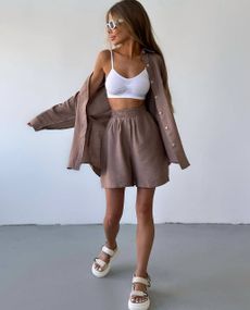 Женский летний костюм рубашка и шорты BF167 цвет мокко, оверсайз 48/50