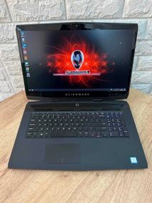 Ноутбук Dell Alienware m17 17,3" i7 8750H 16Gb SSD 1Tb NVMe RTX 2070 MaxQ Б/У