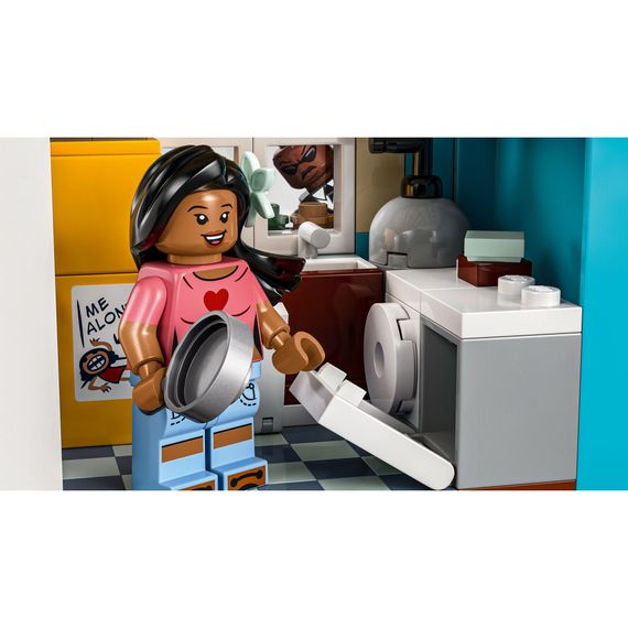 Конструктор LEGO Disney Classic Пляжний будинок Ліло і Стіч (43268) | Зображення 4