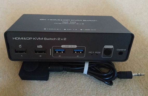 Перемикач 8K HDMI KVM 2x2 Алюмінієвий KVM-перемикач для 2 моніторів і 2 комп'ютерів. | Зображення 3