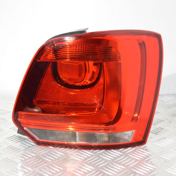 Ліхтар стоп задній правий Volkswagen Polo V (6R, 6C) 2009- Фольксваген Поло 6R0945112B 6R0945096L | Зображення 1