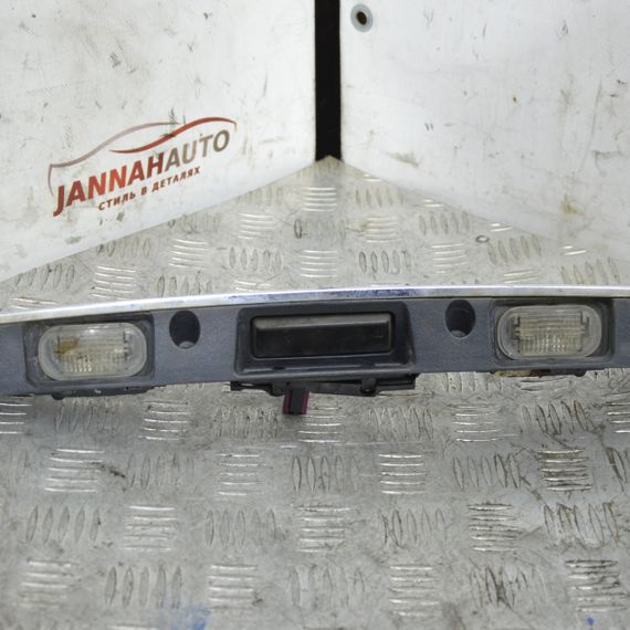 Накладка кришки багажника Mercedes W169 W245 2004-2012 Планка підсвічування номерного знака Мерседес A1697402093 | Зображення 4
